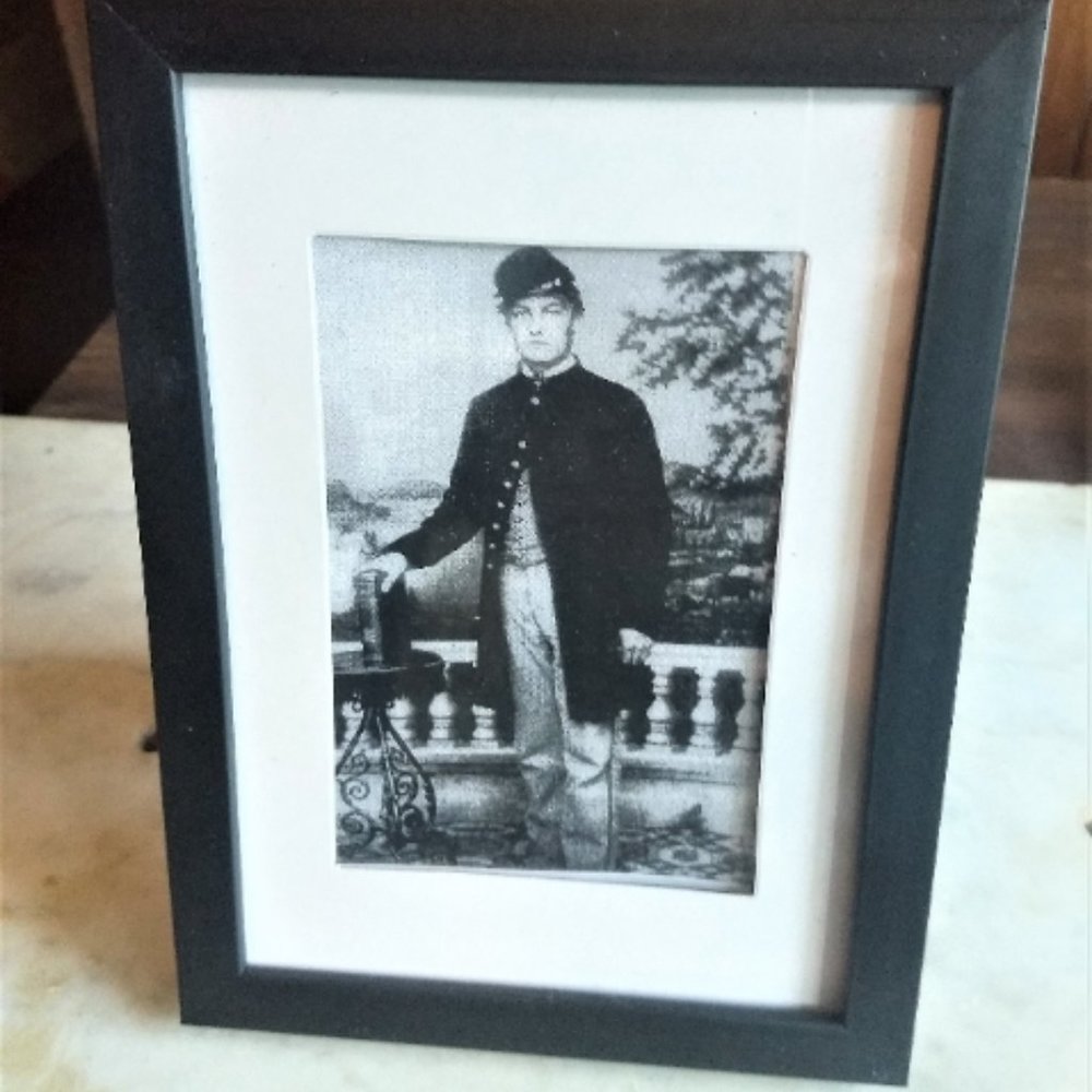 Vintage Reproduced B&W Photo Civil War Soldier